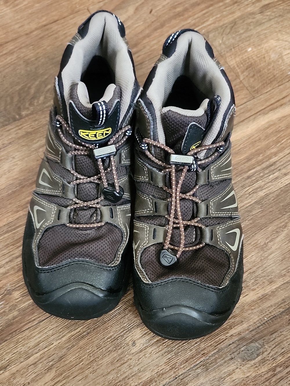 KEEN Oakridge Kids Waterproof Hiking Trail Boots Sz 5 EUC Gorpcore Keen Kids